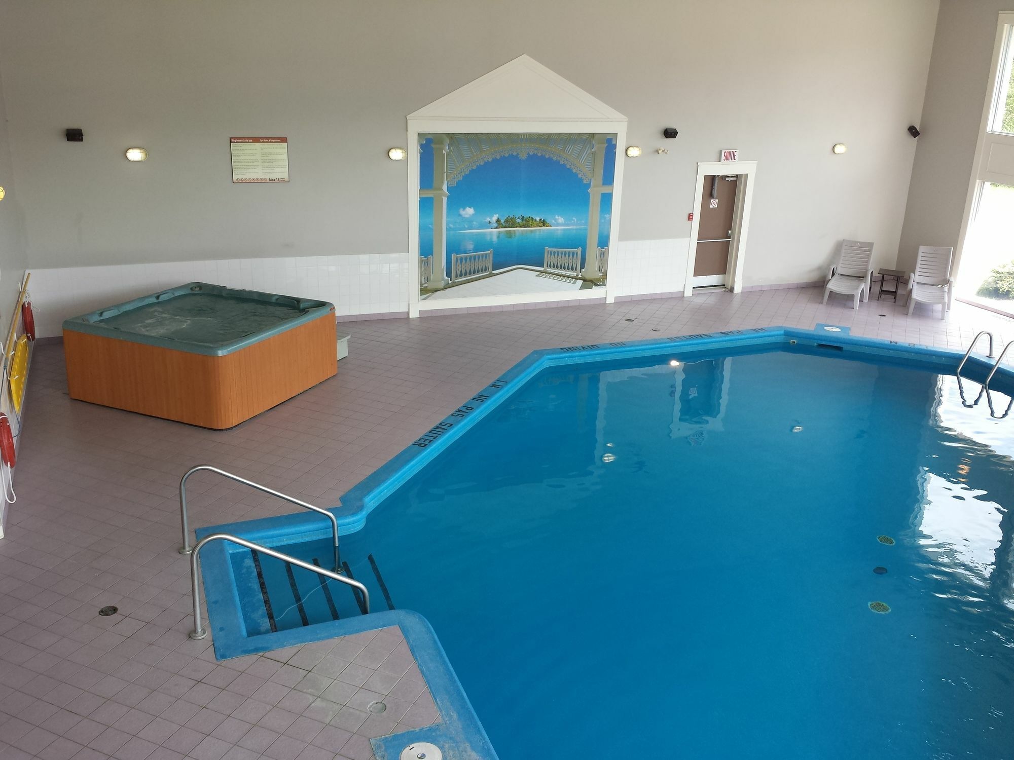 Hotel Vacances Tremblant Mont-Tremblant Ngoại thất bức ảnh
